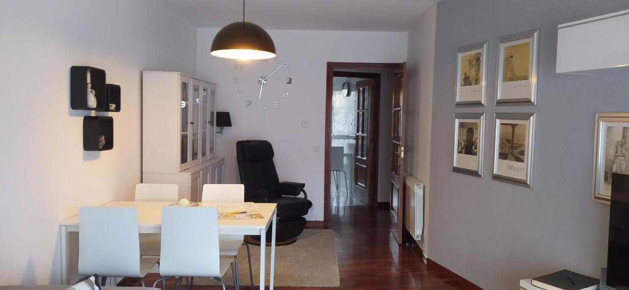 Moderno Y Luminoso 2 Dormitorios Con Todas Las Comodidades En Pontevedra Ciudad Esterno foto