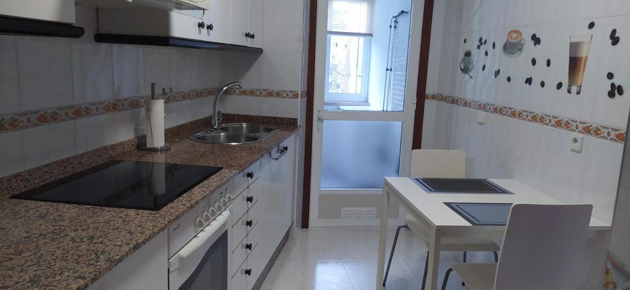 Moderno Y Luminoso 2 Dormitorios Con Todas Las Comodidades En Pontevedra Ciudad Esterno foto