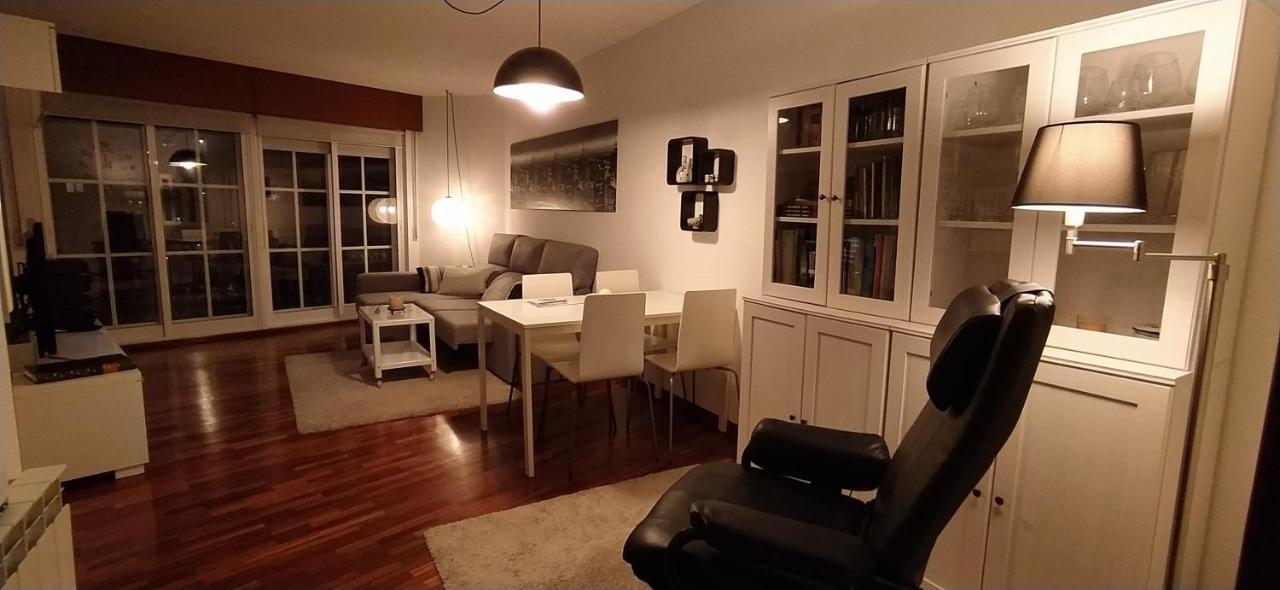 Moderno Y Luminoso 2 Dormitorios Con Todas Las Comodidades En Pontevedra Ciudad Esterno foto